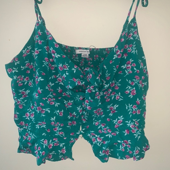 Crop top - Picture 1 of 3